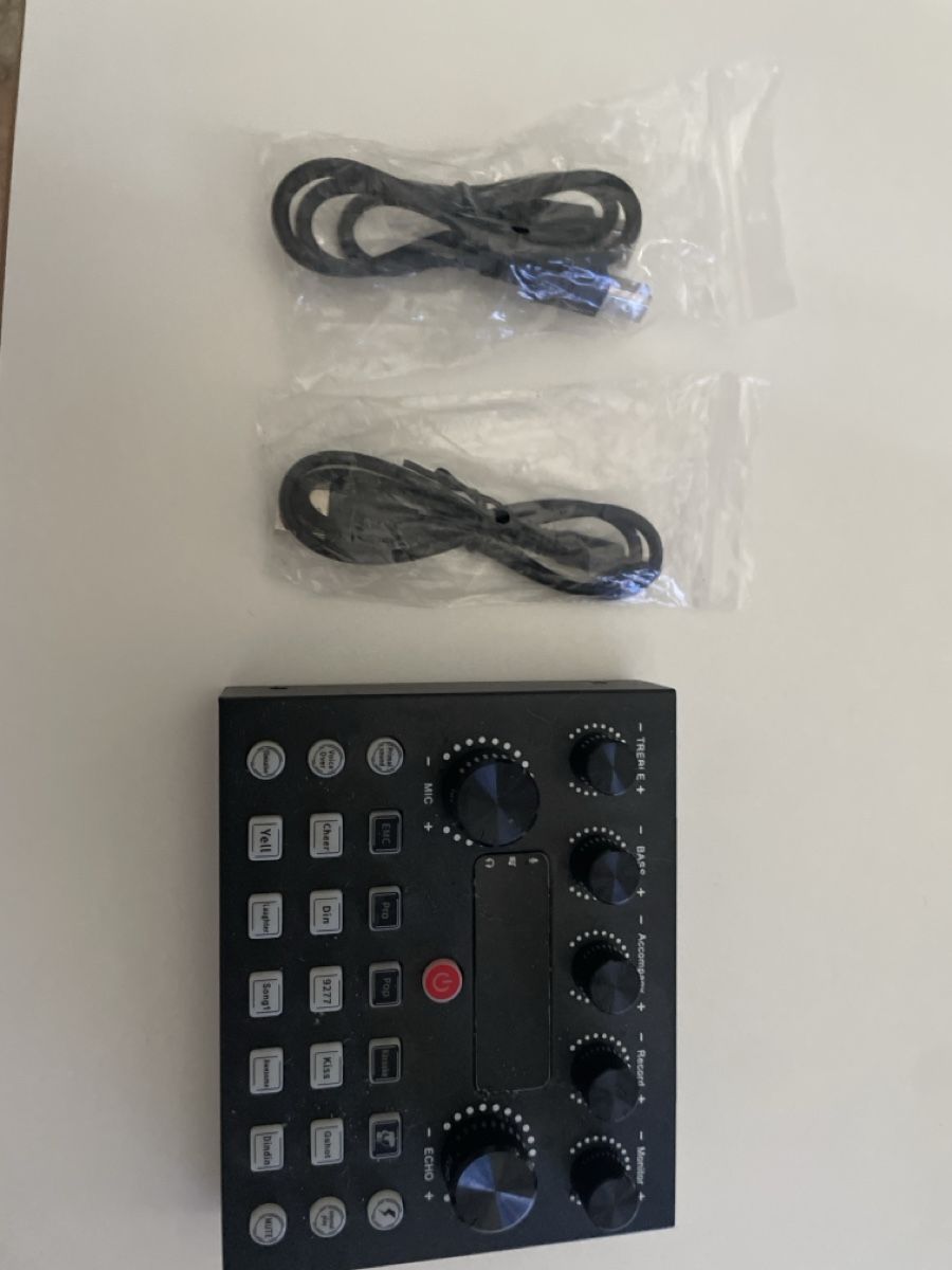 Console di mixaggio: Mischset für Streamen/Disco – Nuovo e nell'imballaggio originale da Bazenheid venduto da systemcouseng