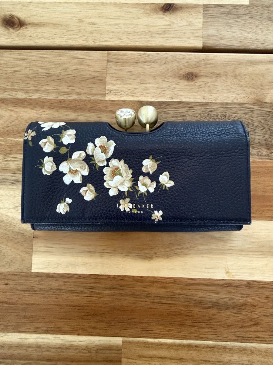 Ted Baker Portamonete: TED BAKER - Portemonnaie - ab CHF 20 – Usato da Obernau venduto da zeus_99