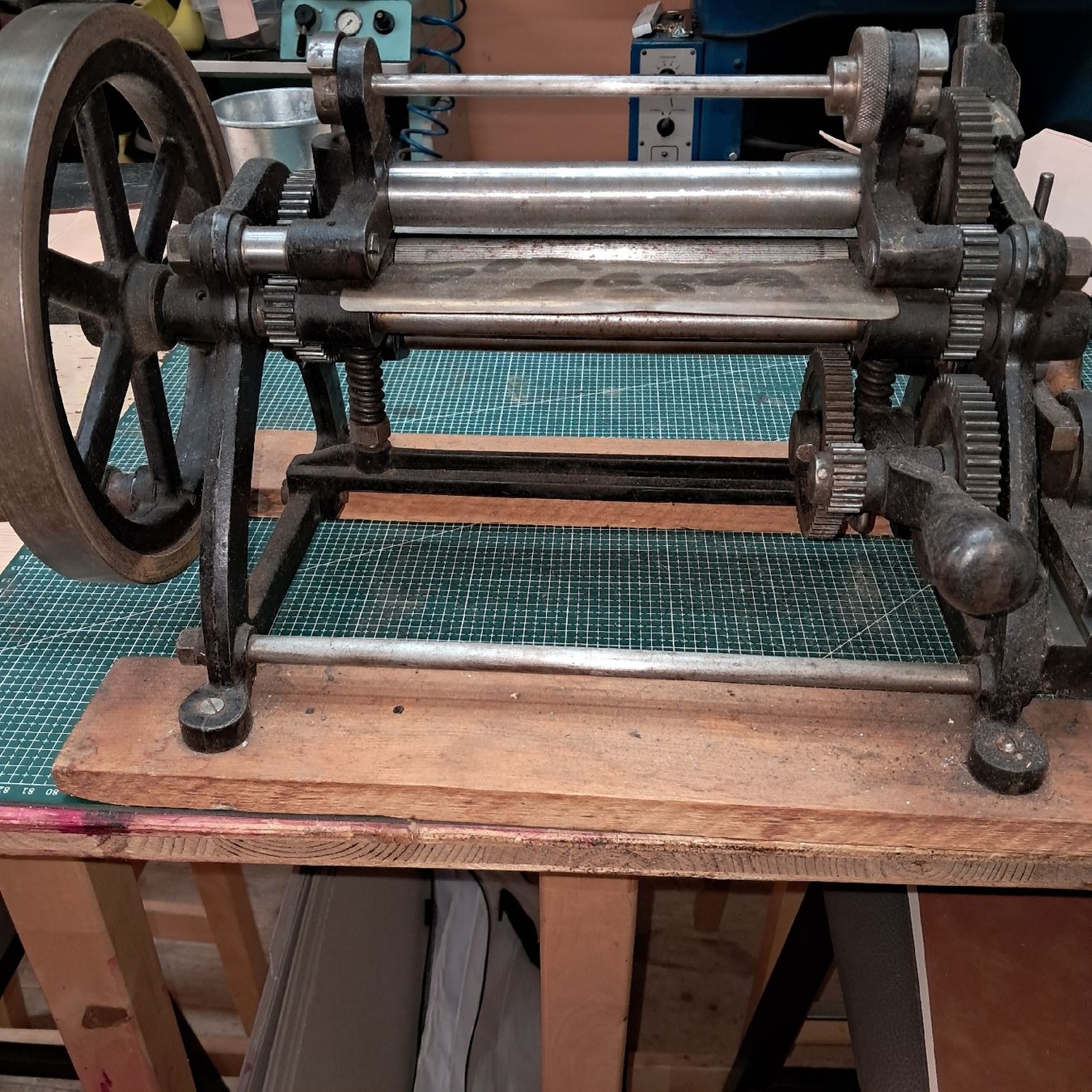Alle Werkzeuge: Lederspalt Maschine – Gebraucht aus Thusis von vic_9xwb 2
