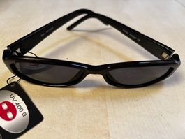 4 Sonnenbrillen UV 400 neu ab CHF 1.00