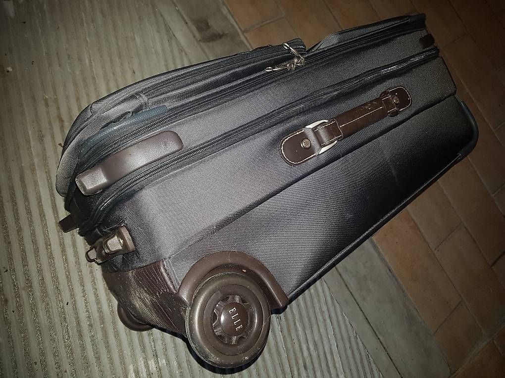 Altro in Aeronautica: Travel Trolley grandezza media ELLE – Usato da Contra venduto da urs.betschart 3