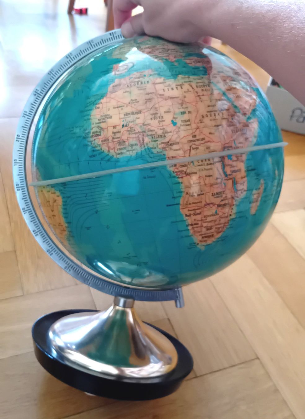 Altro in Decorazioni & Accessori: Ancien globe terrestre de décoration - années 80 – Usato da Neuchatel venduto da Vlenoble 2