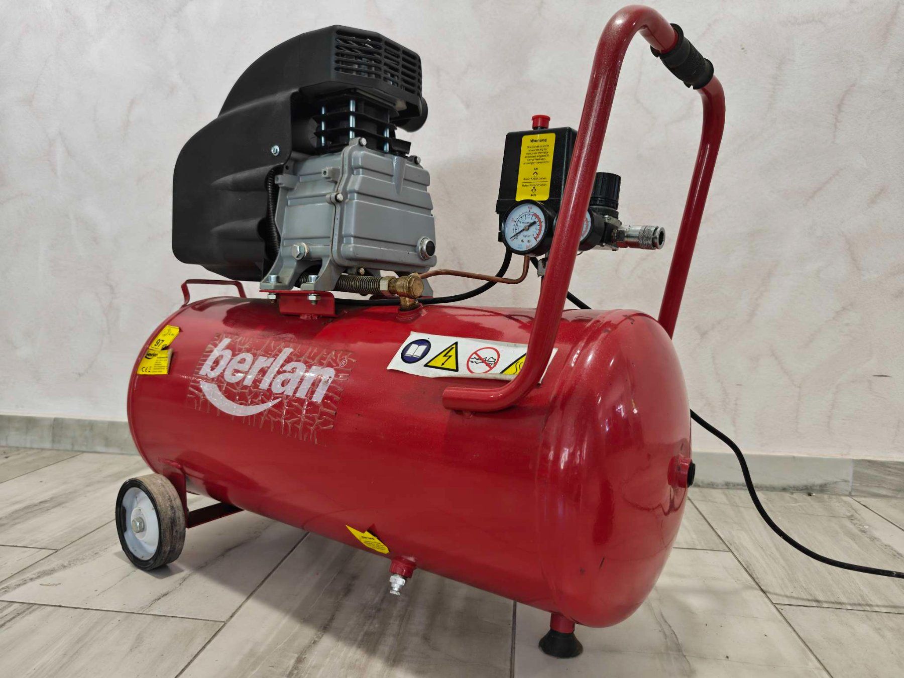 Compressori: Druckluft Kompressor 50 Liter Druckluftkompressor Kolben – Usato da Baar venduto da Werkzeugzentrum 4