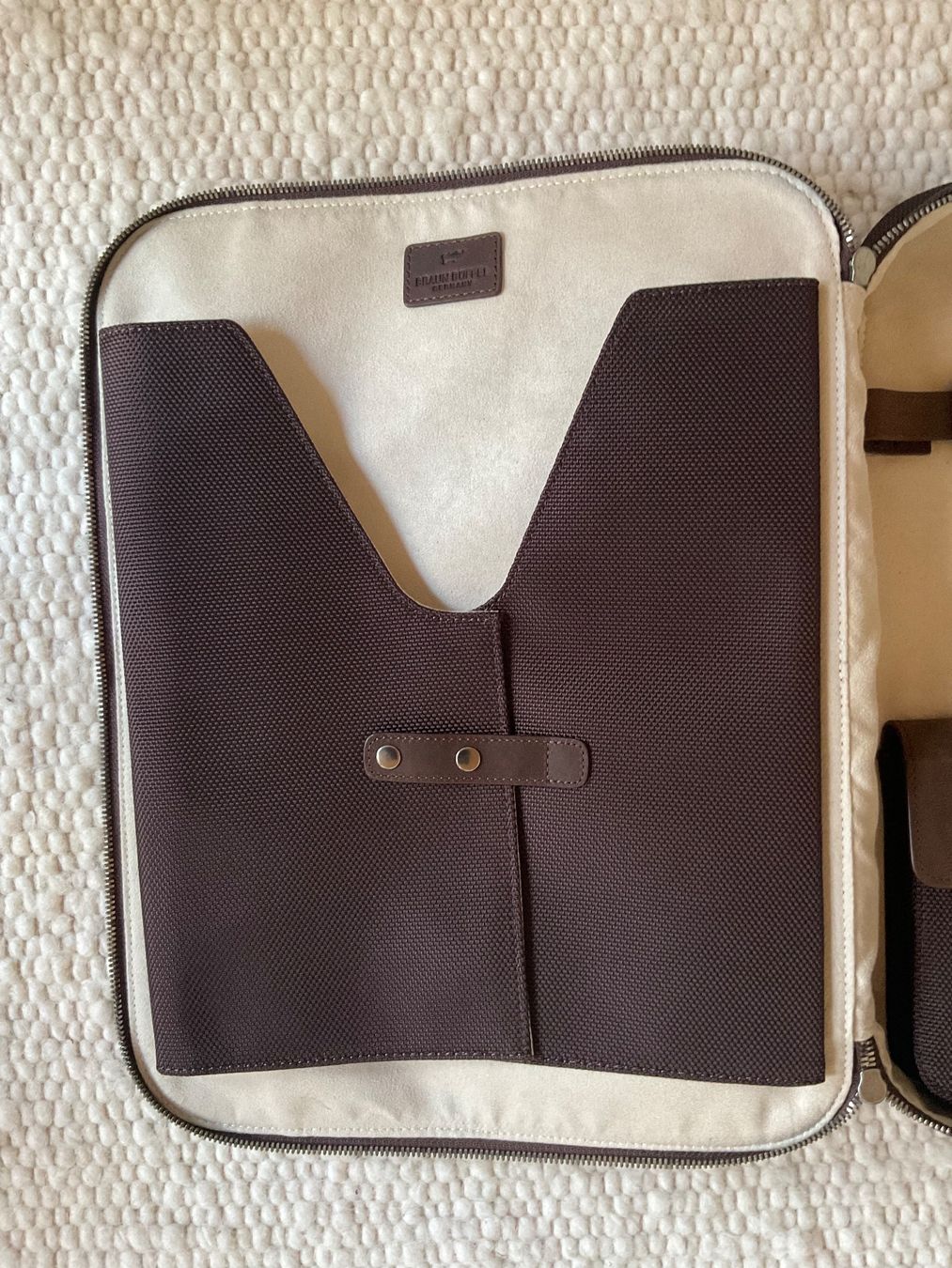 Braun Büffel Borse: BRAUN BÜFFEL REISE ETUI TASCHE – Nuovo e nell'imballaggio originale da Scuol venduto da Lotus2020 4