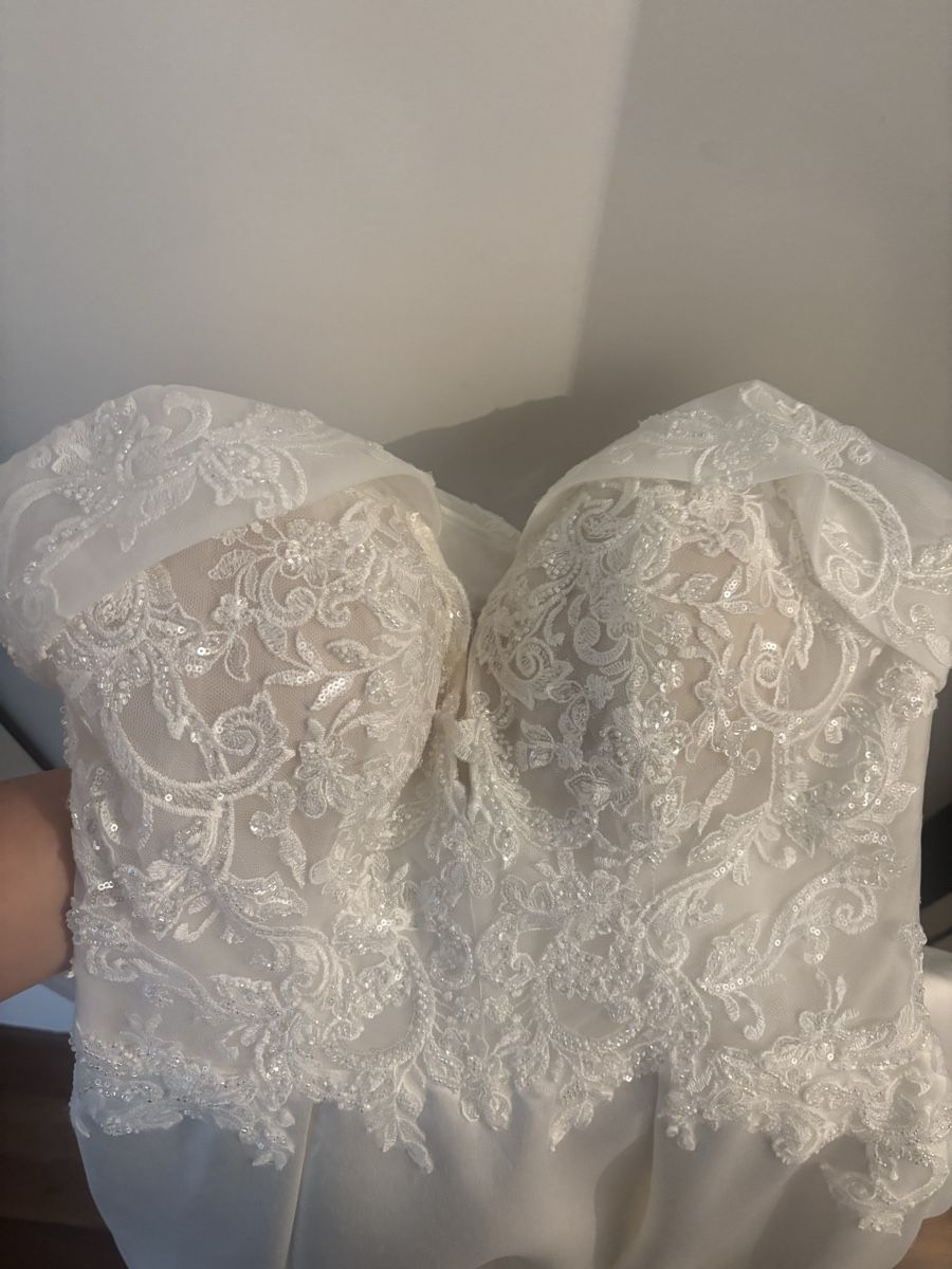 Vestiti: Hochzeitskleid – Nuovo (secondo la descrizione) da Fehraltorf venduto da Reto_990 1