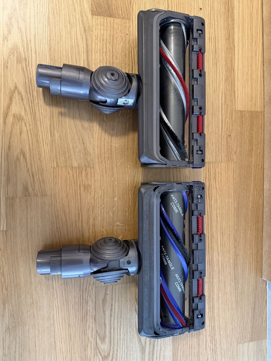 Dyson Staubsauger & Zubehör: Dyson brosses  – Gebraucht aus Meyrin von SA_3006 2