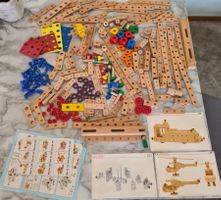 Konvolut Matador/Baufix Holzkonstruktionsspielzeug