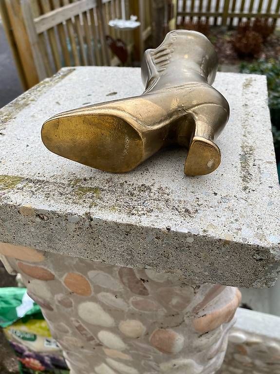 Vasen & Gefässe: Vintage Messing-Stiefel Vase oder Stiftehalter – Gebraucht aus Wil SG von nicetohave54 4