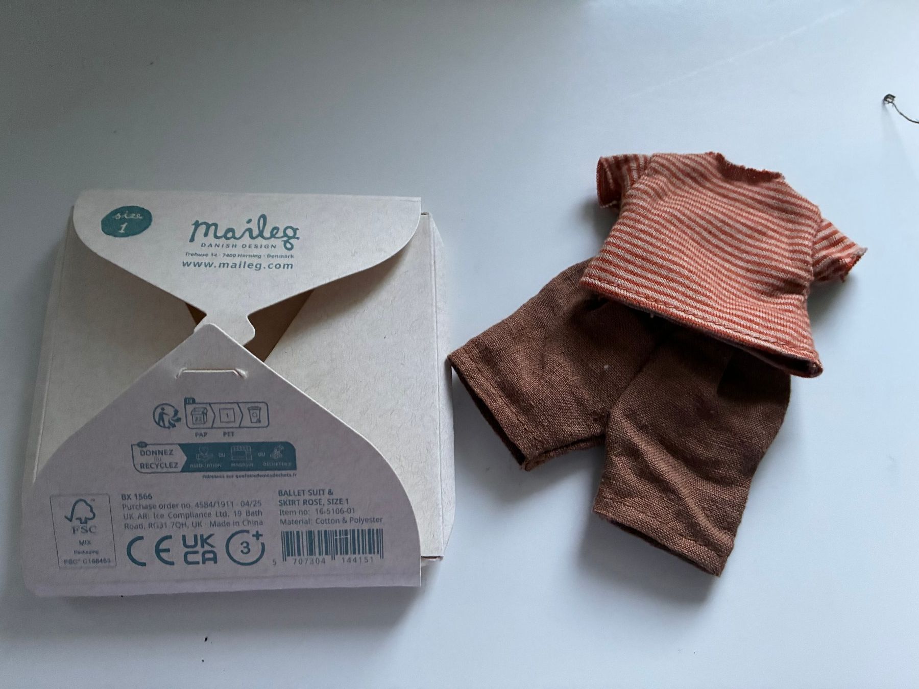 Maileg Giocattoli: Maileg Kleidungsset NEU – Nuovo e nell'imballaggio originale da Berikon venduto da sei_9bck