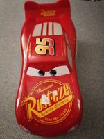Voiture Lightning McQueen Disney Pixar avec numéro 95