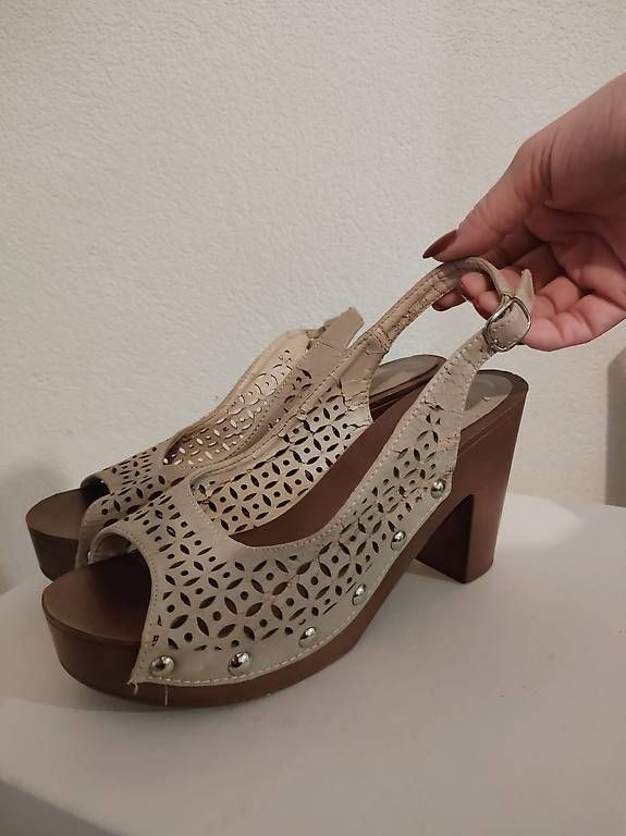 Scarpe da donna: Sandales style Manet Atenea – Usato da Renens VD venduto da lptvs_22