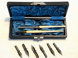✒️ Coffret écriture XIXe en soie bleue, collection rare ✨