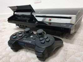 PS3/60GB kompatibel mit PS2 Spielen/sehr guter Zustand
