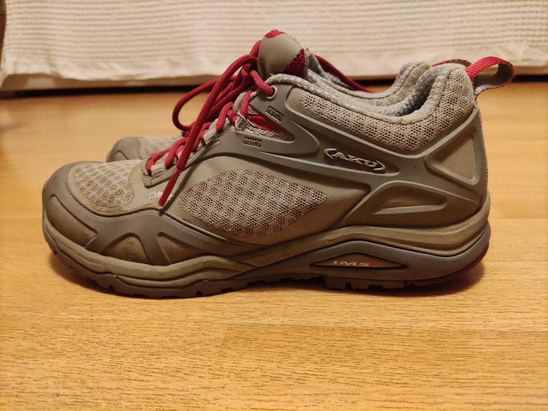 Aku Herrenschuhe: Aku Gore-tex hiking shoe -37 size – Gebraucht aus Glis von livespringly 2