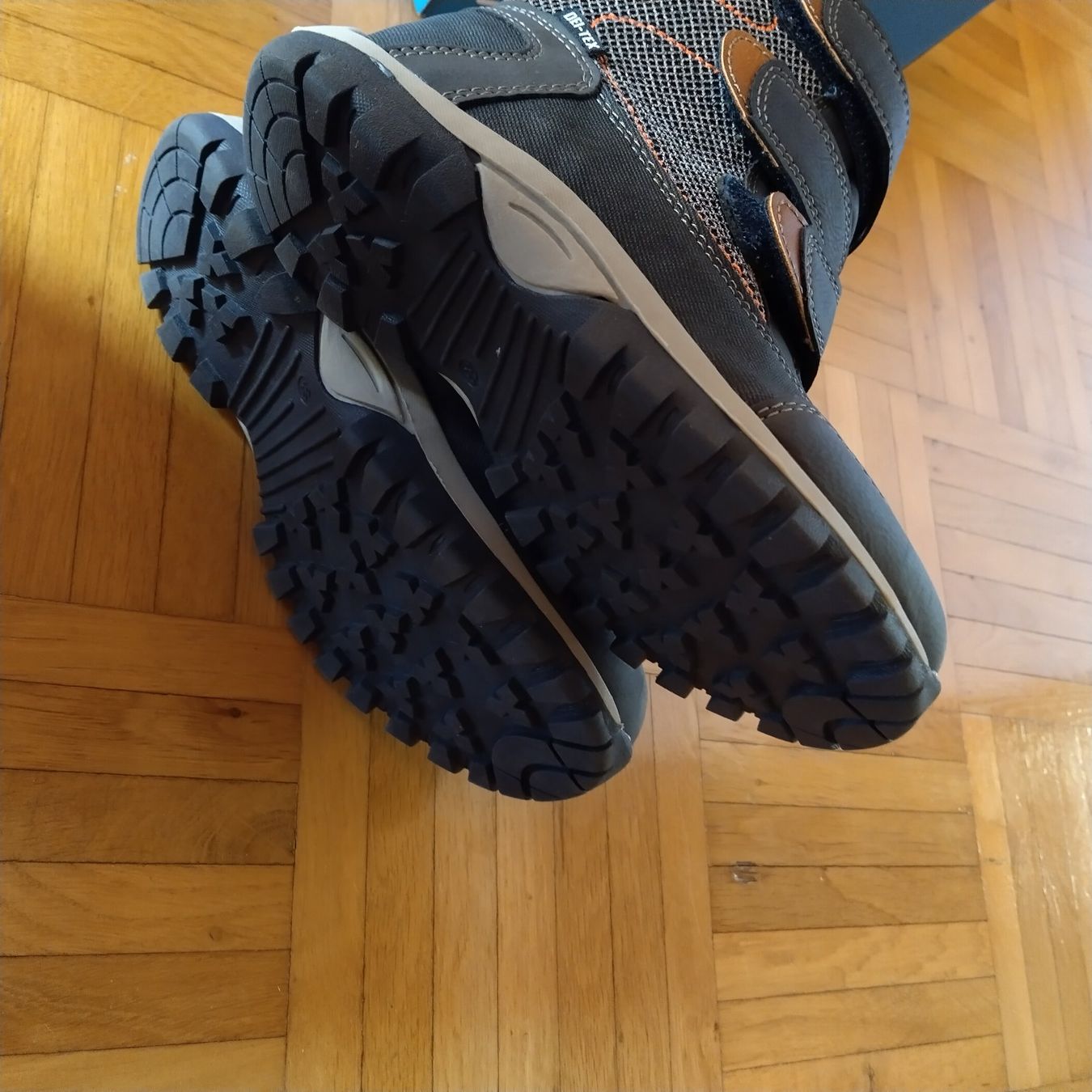 Scarpe per ragazzi: Winterboots Kinder, ungetragen ,Grösse 33 – Usato da Oberdorf NW venduto da niederj 4