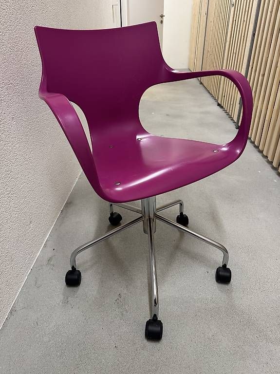 Sedie: Schreibtisch Drehstuhl Pink – Usato da Appenzell venduto da nel_rls7 3
