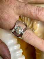 Exklusiver Silberring mit Süßwasserperle – Handgefertigt