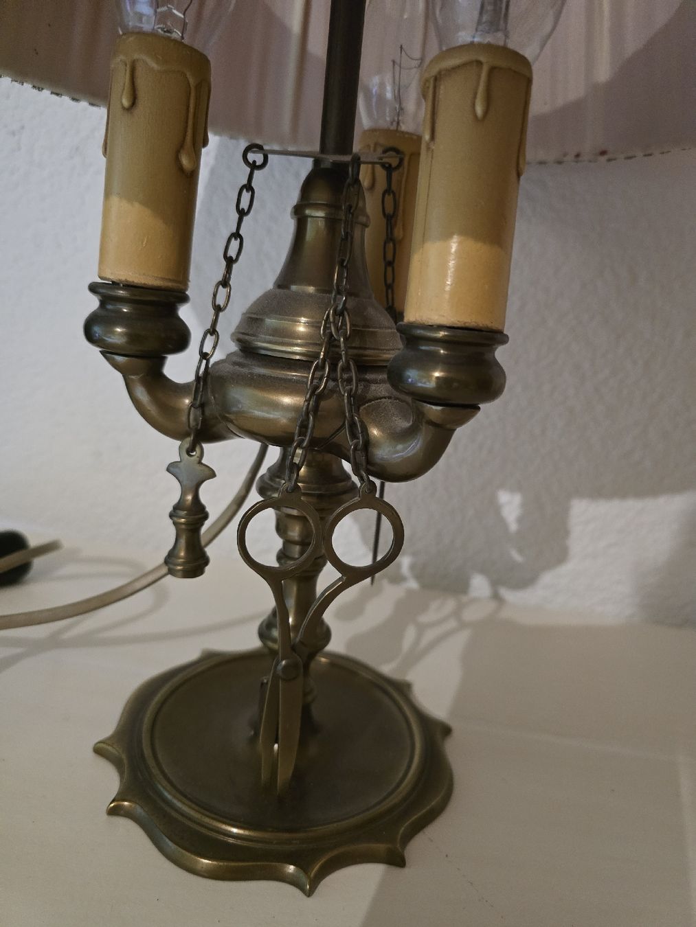 Lampes: alte Tischlampe – D'occasion à schlattingen par Sprongebob 1