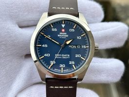 Swiss Military Hanowa Day-Date