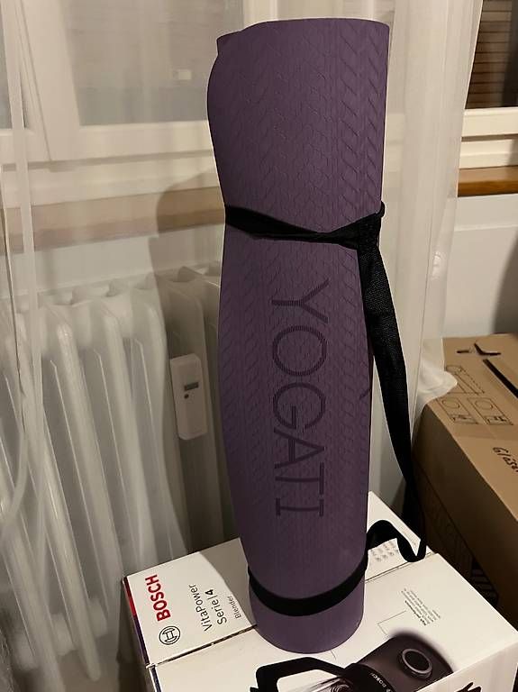 Bodenmatten: Yoga mat – Gebraucht aus Basel von car_sym8