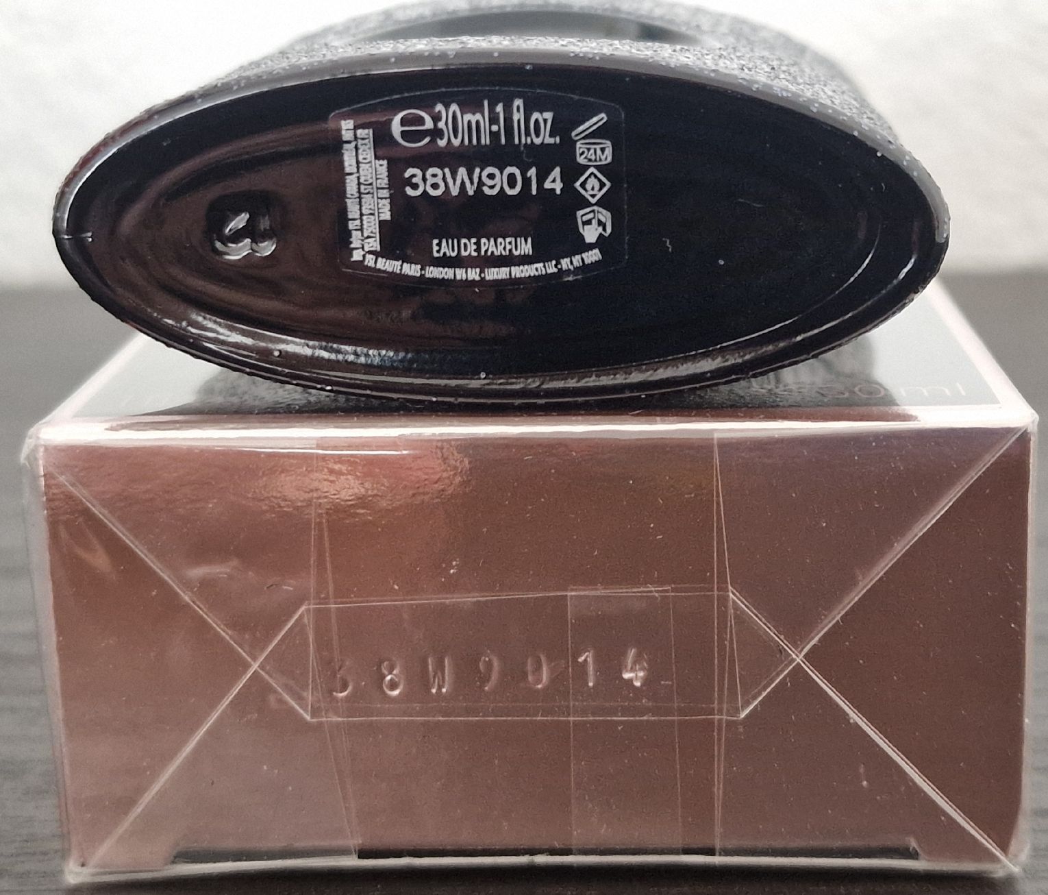 Saint Laurent Profumi & Eau de Toilette: Yves Saint Laurent  Black Opium 30 ml – Usato da Mauren venduto da Cthulchu 2