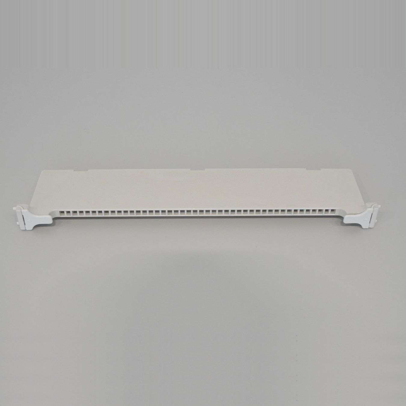 Auffahrrampen: Elan Classic Trenner für Korpus – Gebraucht aus Schönenwerd von mcofficeshop