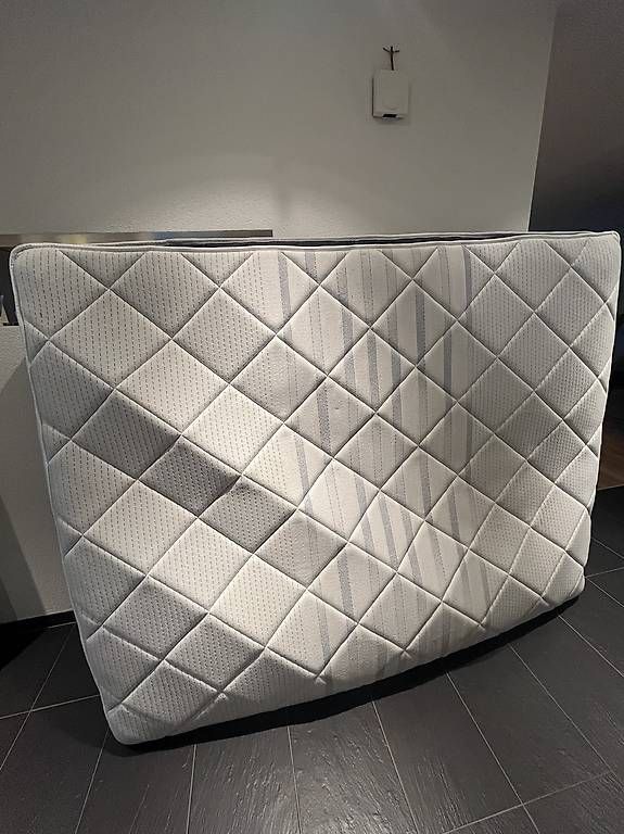 Materassi: Matratze 160x200cm – Usato da Dübendorf venduto da snkrhntr21 3