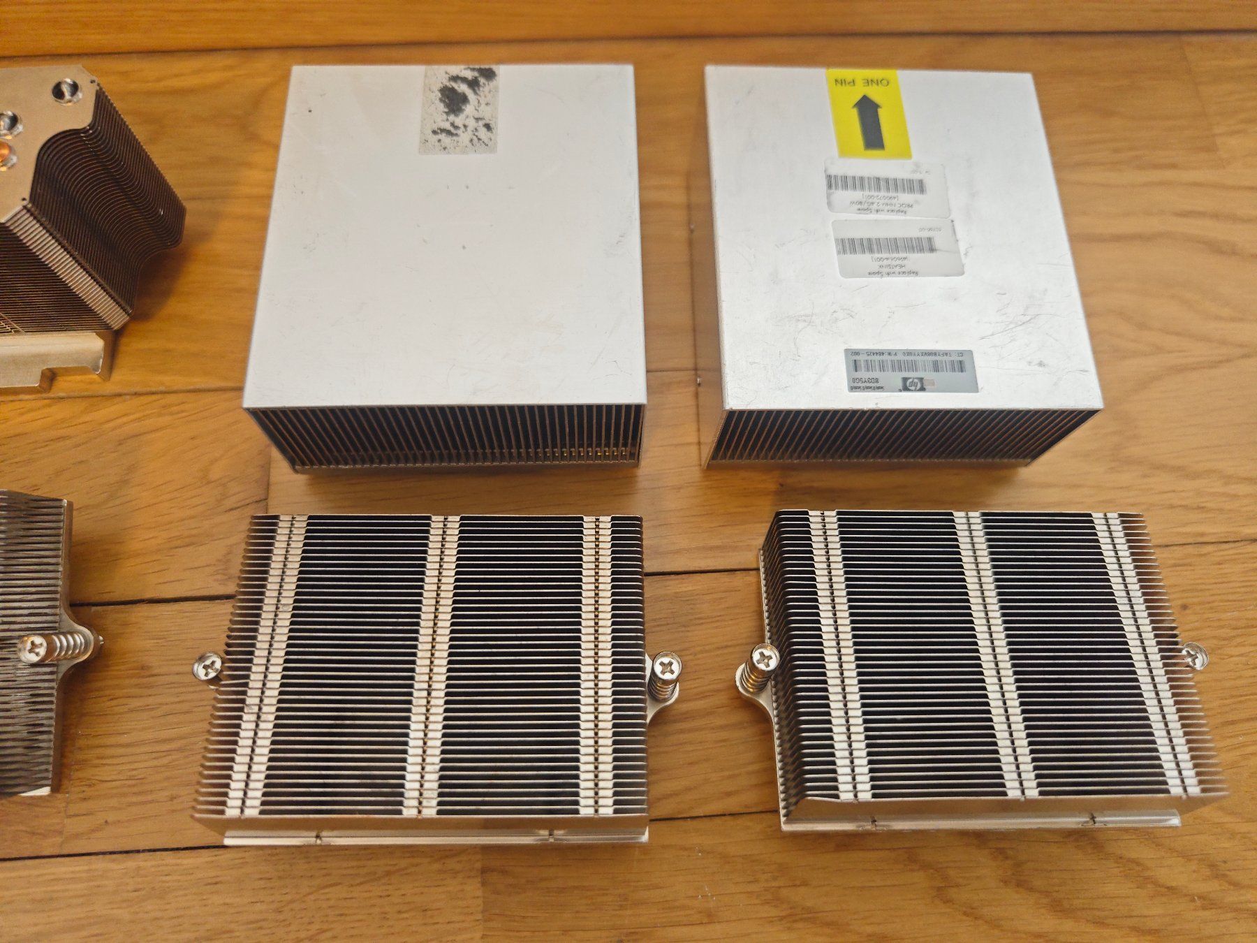 Server: Diverse Kühlkörper Server CPU Kühler – Usato da Zürich venduto da A.Zickler 3
