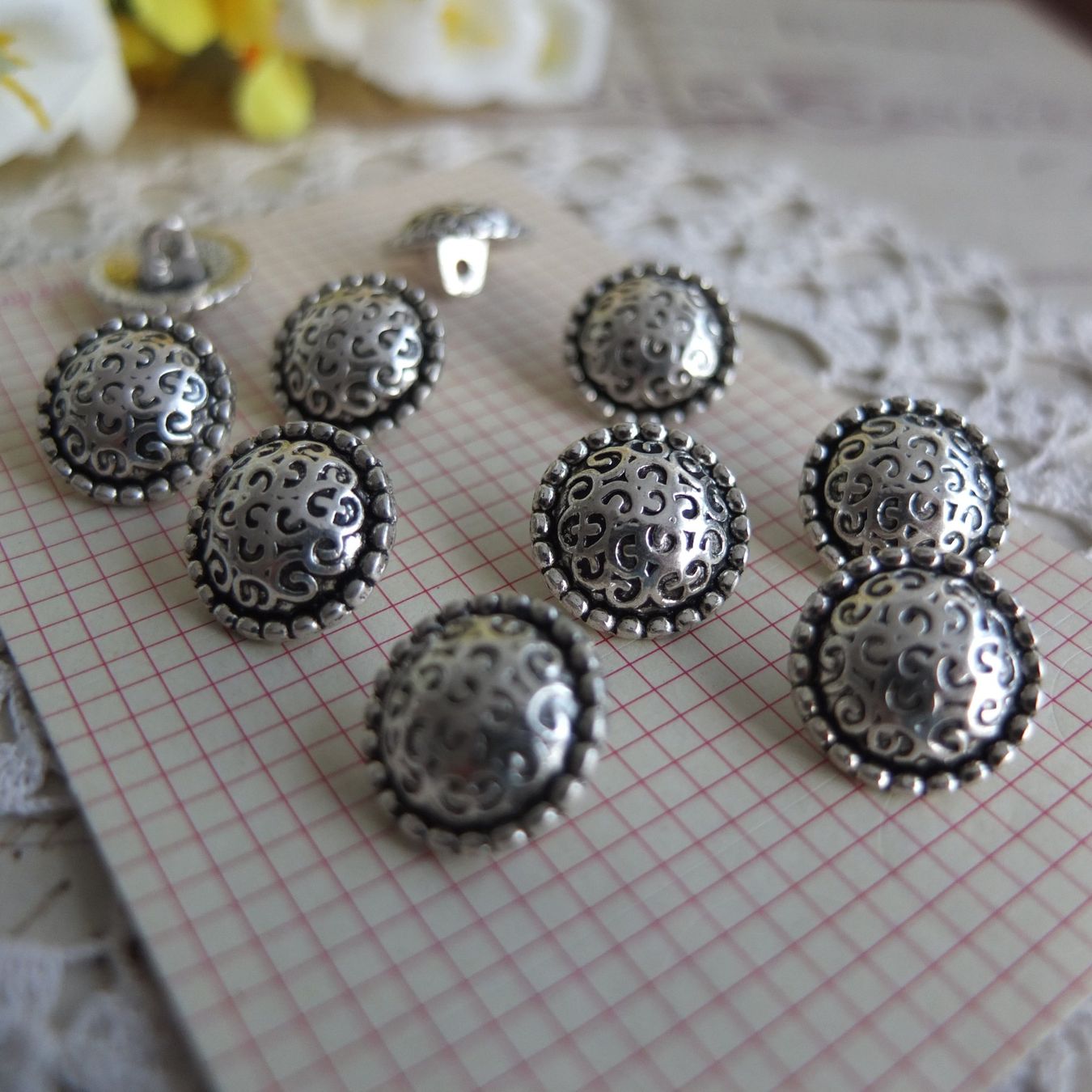Bottoni: 10 Knopfe Metall Look Silver boutons métal – Nuovo (secondo la descrizione) da Meyrin venduto da laservette99 1
