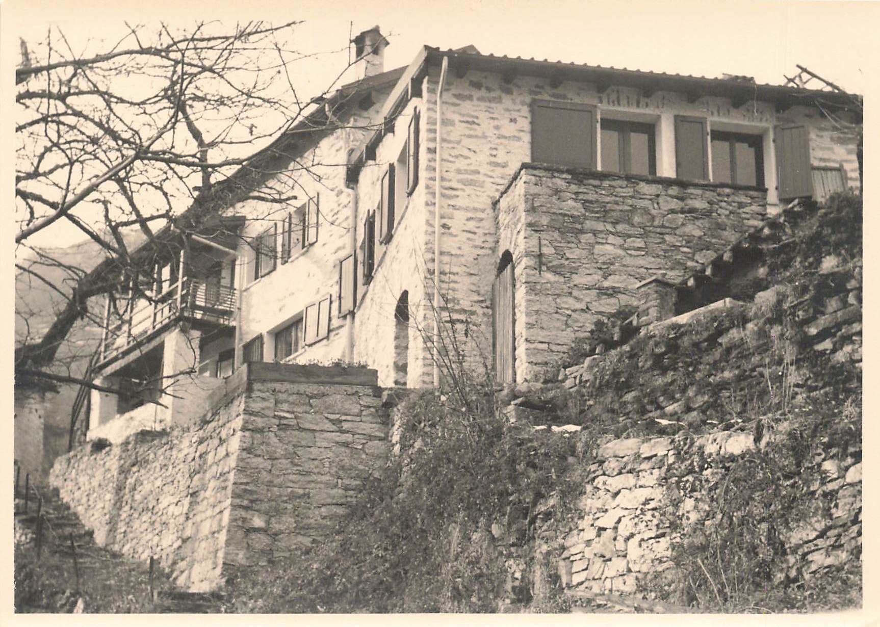 Cartoline postali: Intragna (TI) casa rustica G – Usato da Biasca venduto da Blenio71