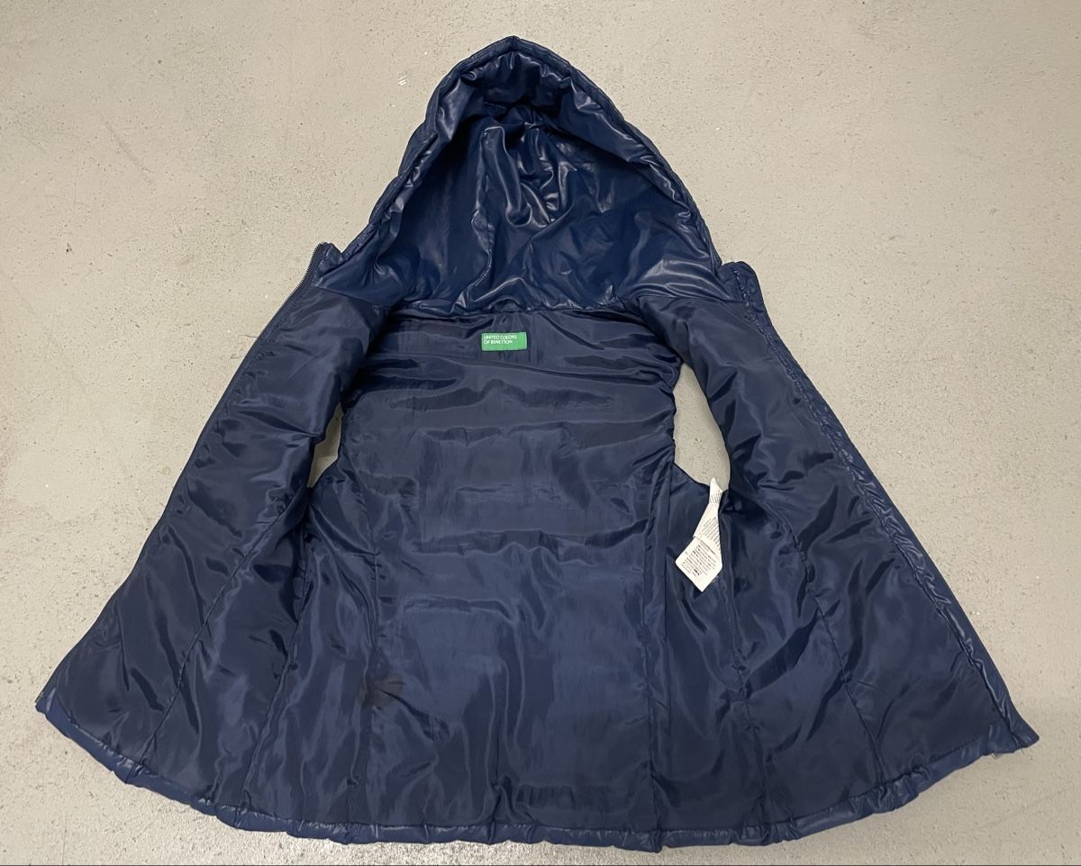 Benetton Altro abbigliamento per bambina: Steppveste Grösse 140-152 – Usato da Nussbaumen AG venduto da kisha28 1