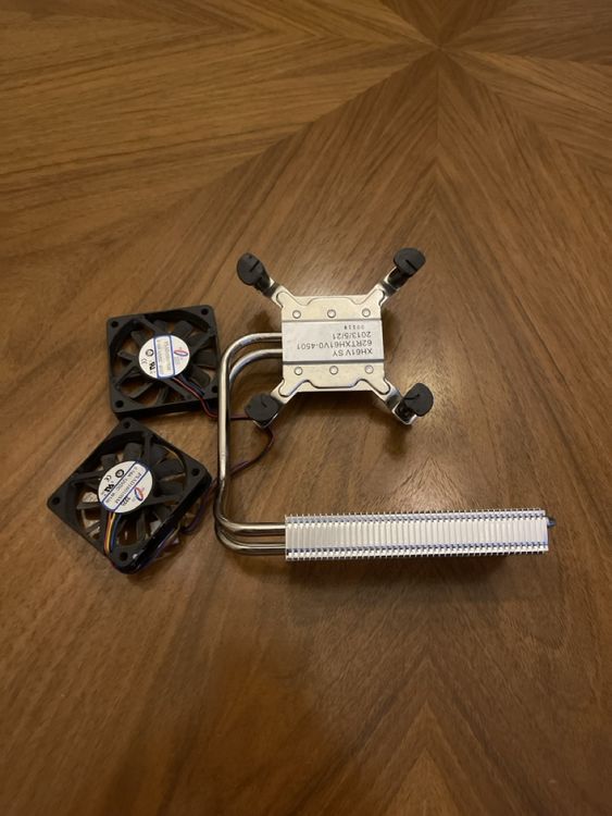 CPU Kühler mit 2 Lüftern (Gebraucht) in Unterkulm für CHF 3 – mit ...