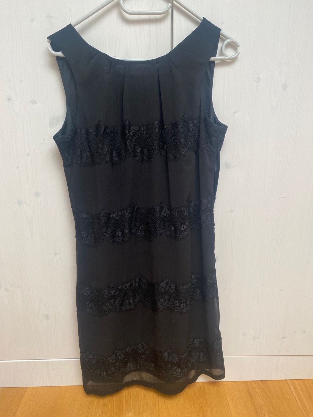 Esprit Kleider: Schwarzes Damenklein von Esprit Gr. 38 – Gebraucht aus küssnacht am rigi von Daot