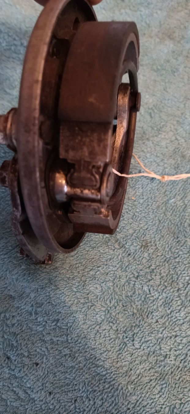 Sachs Mofa-Ersatzteile: Mofa Bremsankerplatte 105mm Durchmesser innen – Gebraucht aus Fahrni b. Thun von Bergers_occasionen 2