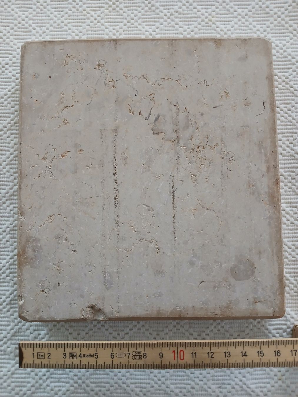 Fossili: Fossiles Ammonit im Kalkstein – Usato da Hinwil venduto da Chnap 1