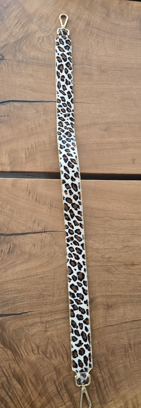 Altro in  Abbigliamento & Accessori: Schulterriemen Tasche 85cm – Nuovo e nell'imballaggio originale da Untereggen venduto da cla_kb2w 2