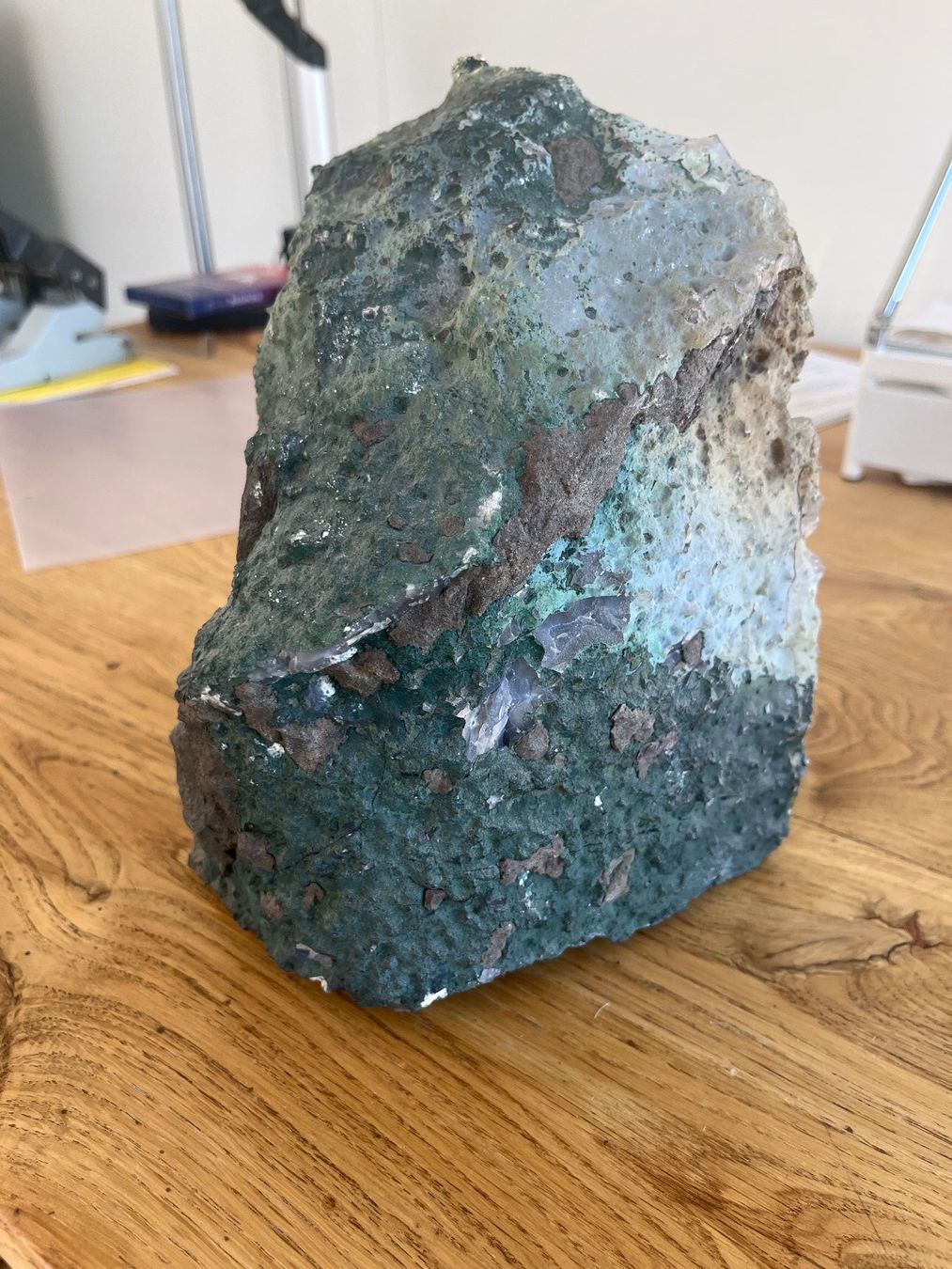 Pierres précieuses: Amethyst Geode Rohstein guter Zustand – D'occasion à Benken SG par wingwinj 2