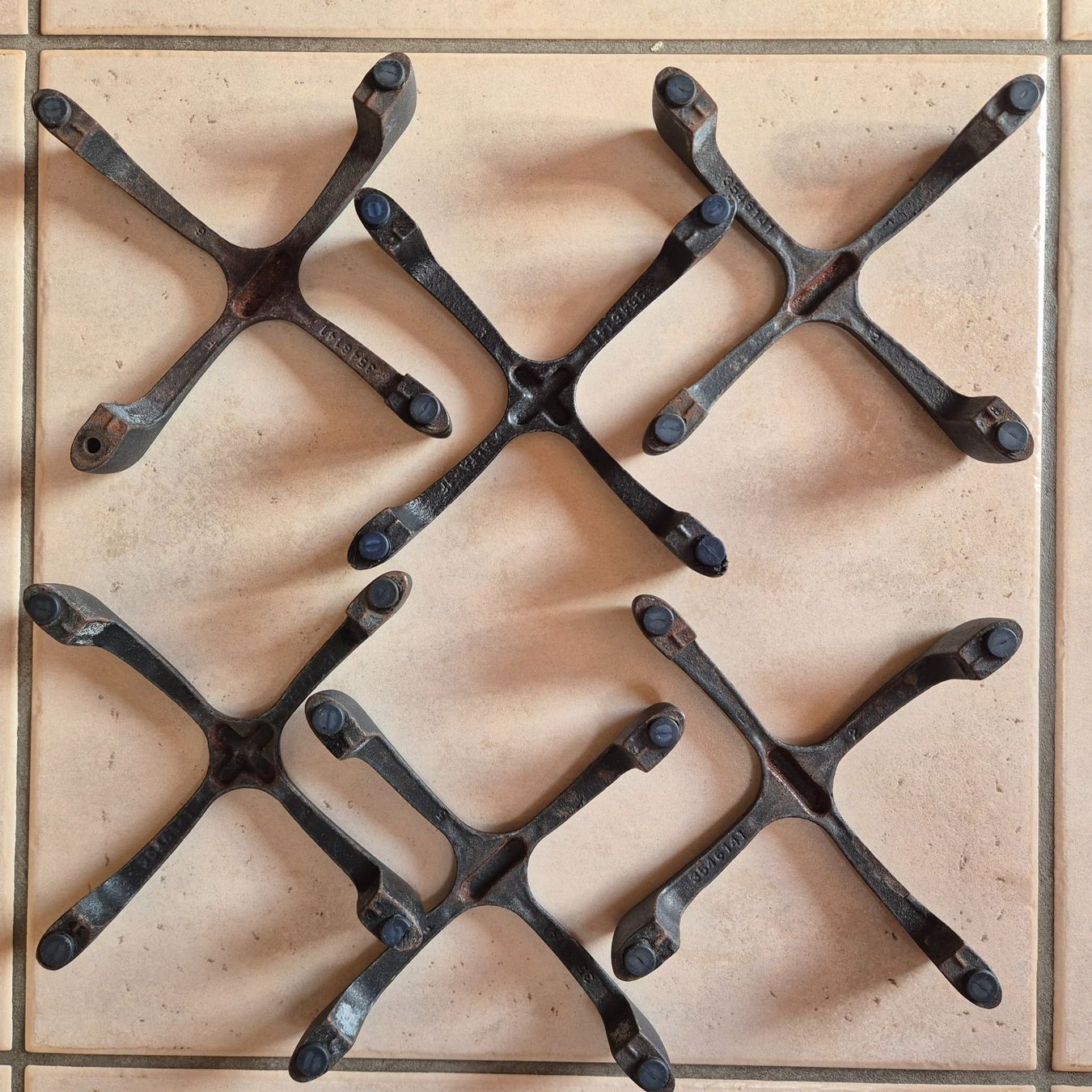 Altro in Decorazioni & Accessori: Grille, support 3546141031 pour table de cuisson, cuisinière – Usato da Chêne-Bourg venduto da Ues2000 3