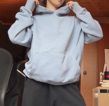 Kapuzenpullover hellblau Unisex wie neu