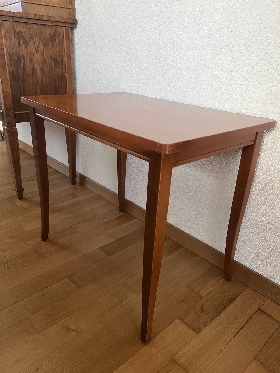 Tavoli: Beistelltisch Nussbaum – Usato da Horn venduto da mon_52d6 1