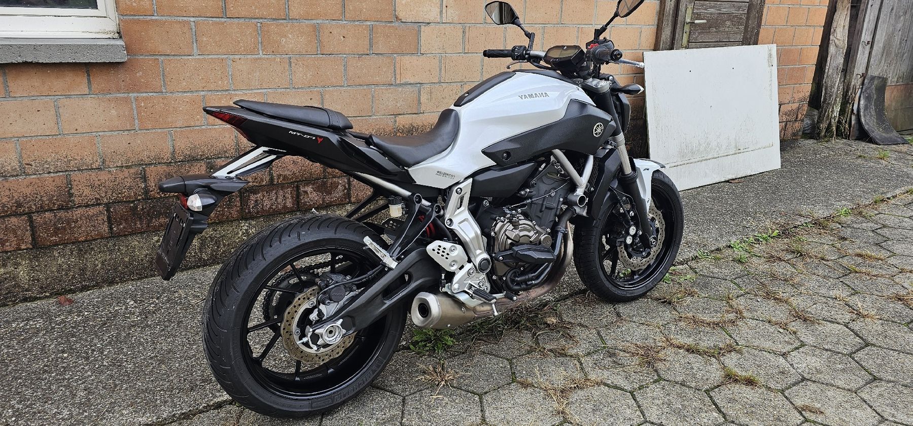 Yamaha Strasse: Yamaha MT07 – Gebraucht aus Brittnau von Dead6O 1