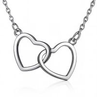 Collier pendenti coeurs entrelacés