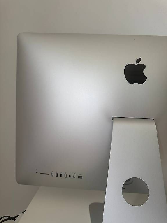 Apple PC: iMac Retina 5k 27", late 2014 – Usato da St. Gallen venduto da egzon_navit 3