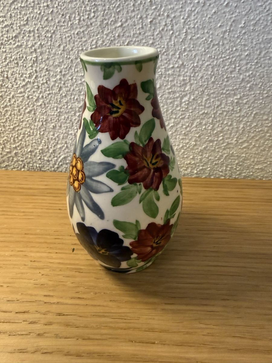 Vase & Récipients: Vase céramique SMF Schramberg fleurs  – D'occasion à Kloten par Mumiiin