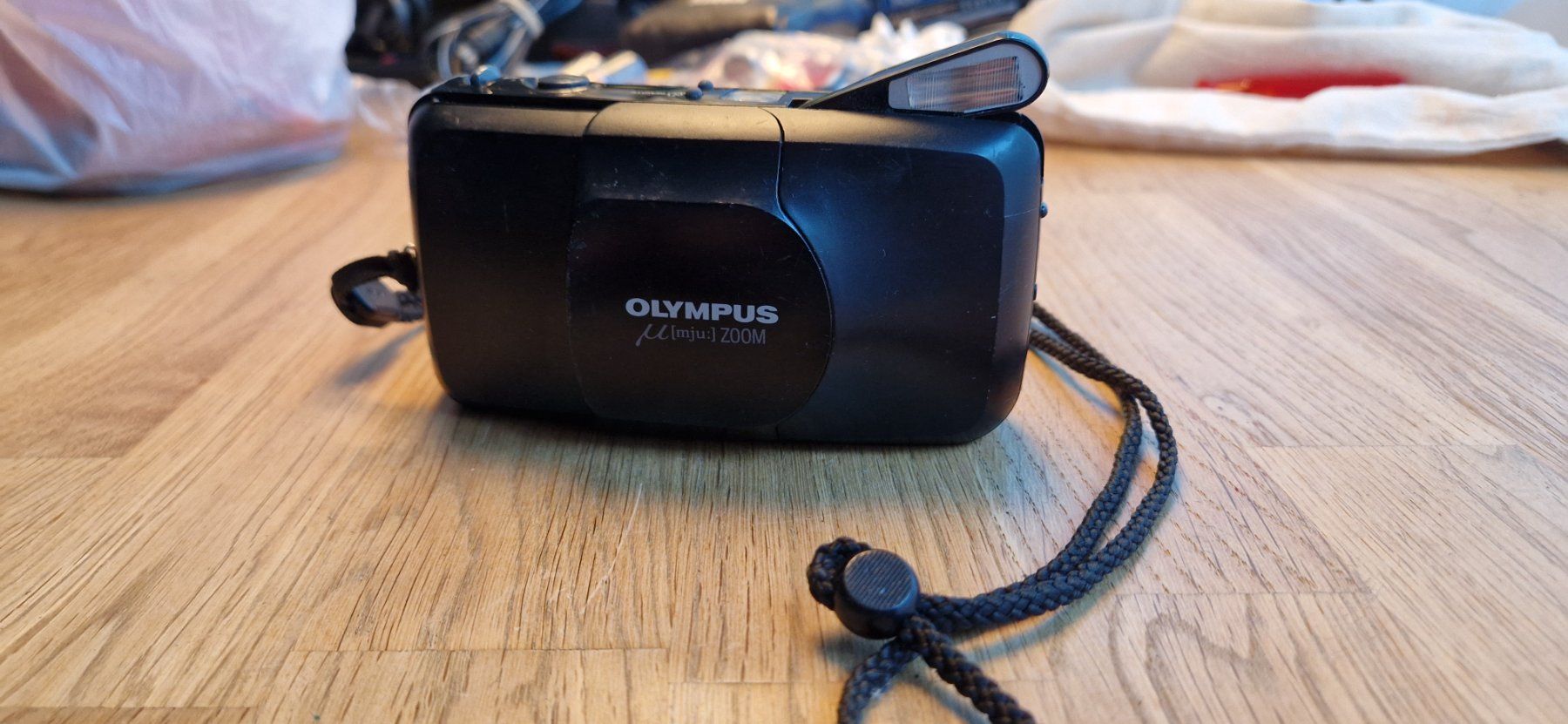 Olympus Fotocamera: Olympus Mju Analog Kompaktkamera – Usato da Zürich venduto da Lina049 1
