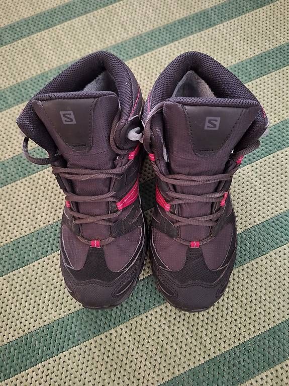 Herrenschuhe: Salomon Mid Wanderschuhe – Gebraucht aus Naters von Pluto2025