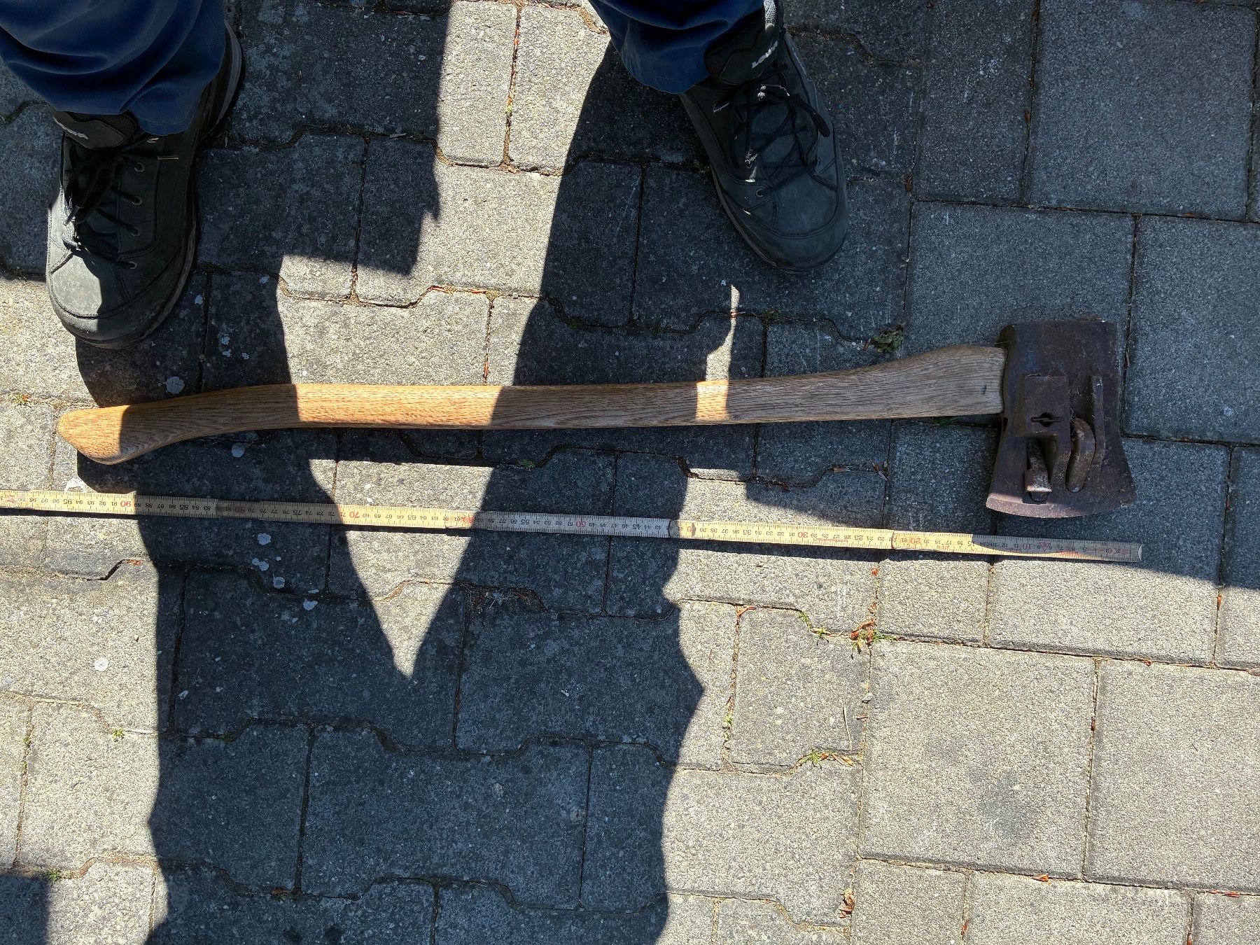 Stihl Alle Werkzeuge: Axt 🪓 Baumfällen holz spalten – Gebraucht aus Thayngen von stammsani