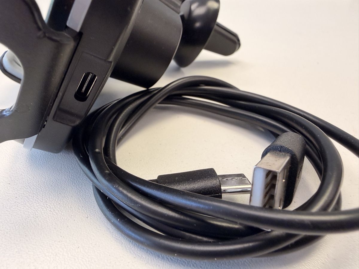 Caricabatterie: Onit Wireless Charger mit Auto Halterung – Usato da Gersau venduto da Edotcom 2
