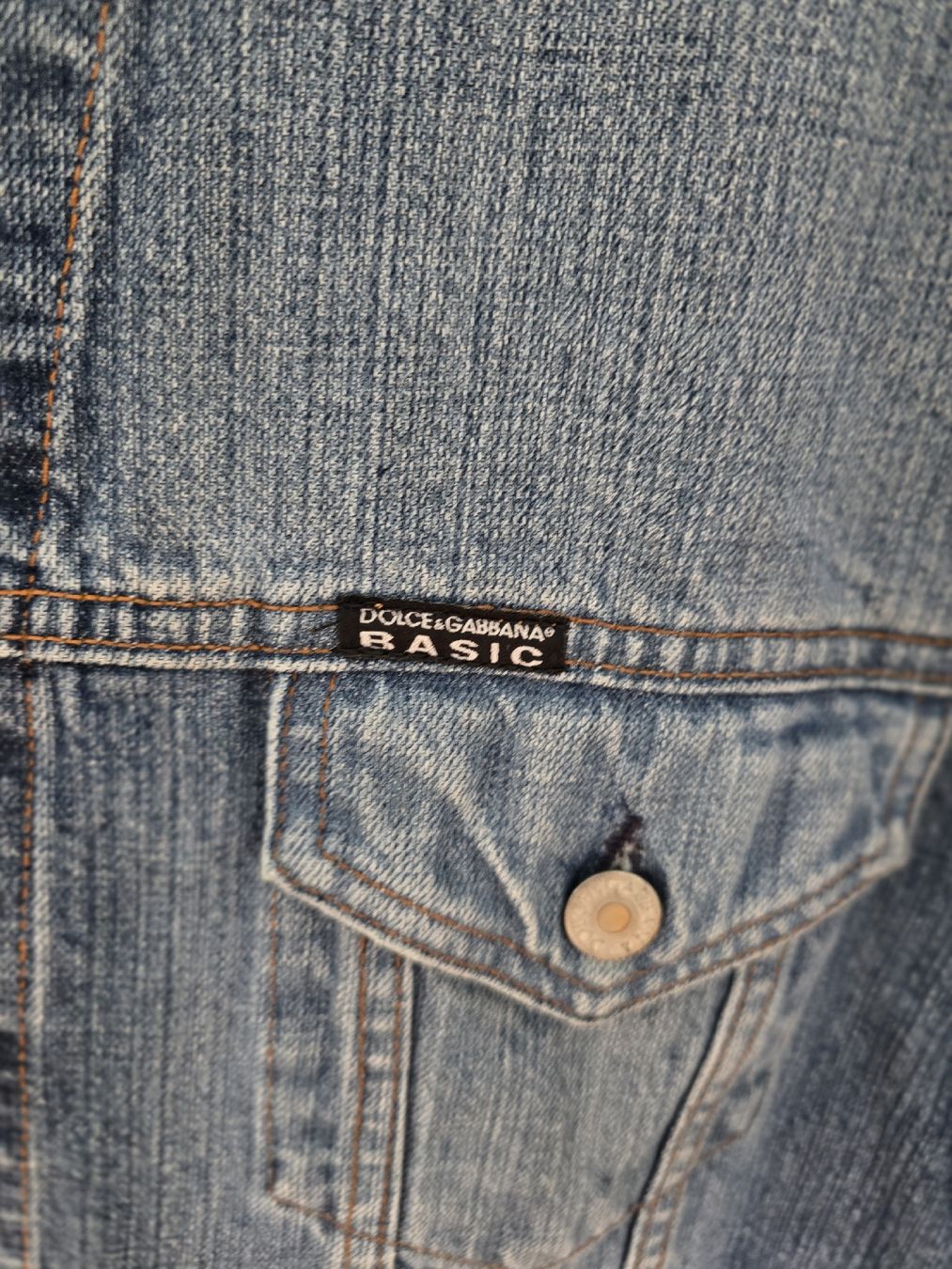 Dolce & Gabbana Giacche: 🔸️ab 1.- Dolce & Gabbana Jeansjacke – Usato da Gommiswald venduto da foundandreloved 3