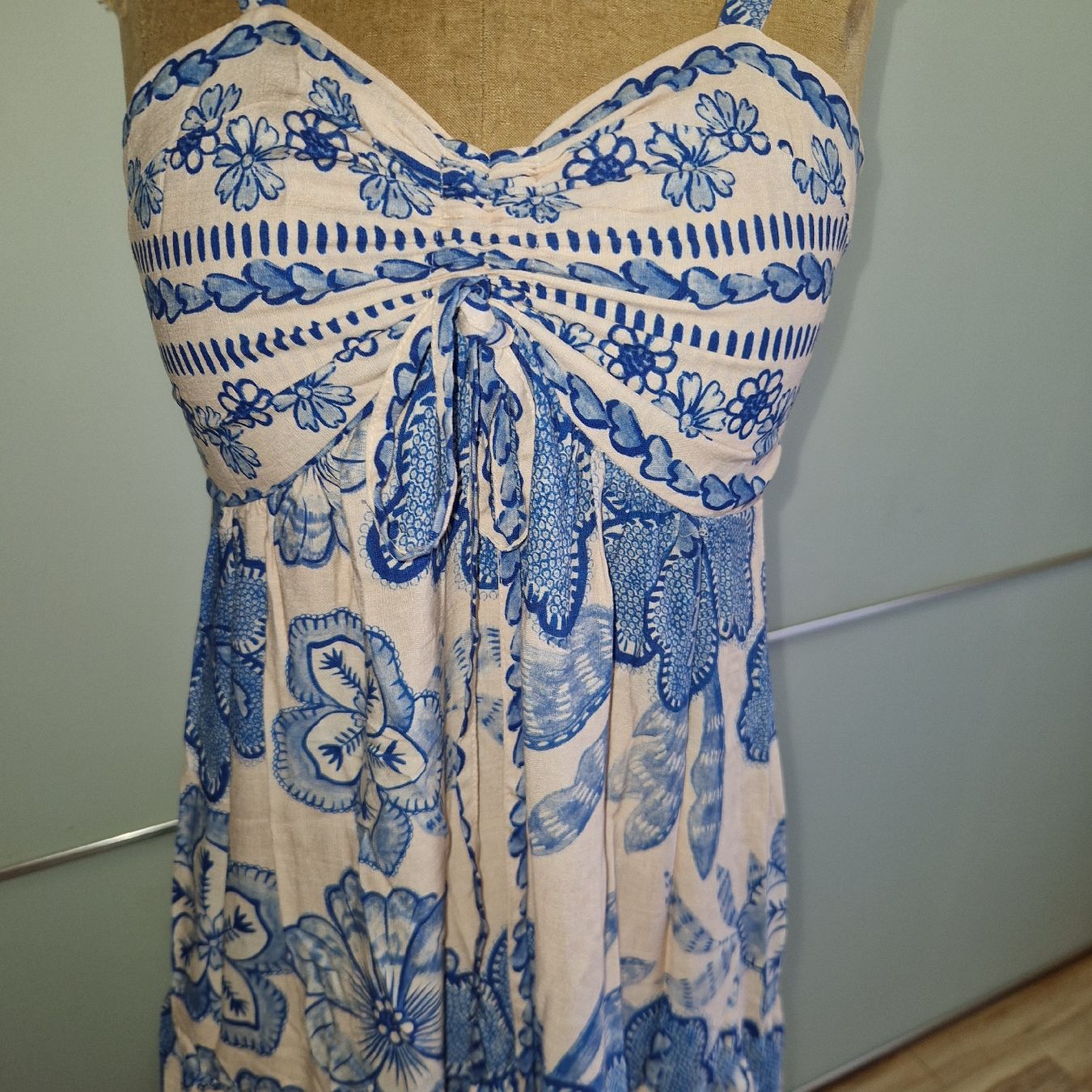 Vestiti: Sommerliches Kleid mit Blumenmuster - Grösse M / 38 – Nuovo (secondo la descrizione) da Gwatt (Thun) venduto da Letzte-Chance-II 1